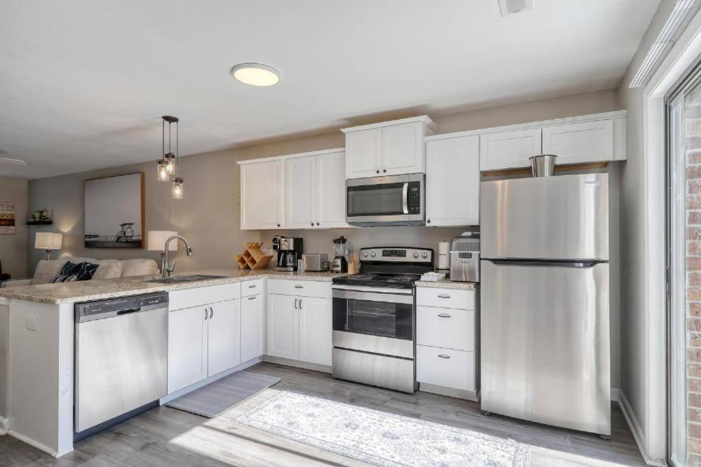 Stylish Haven New Walk To The Ocean Smart Tvs Wifi Apartman Myrtle Beach Kültér fotó